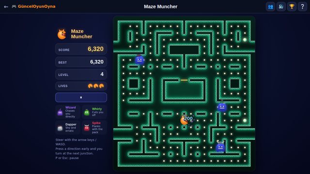 Maze Muncher frightened blue Shades after a power orb