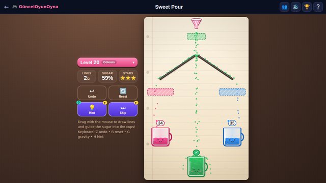 Sweet Pour colour filter level with pink and blue cups