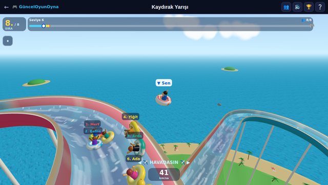 Kaydırak Yarışı kaydıraktan uçup kestirme yapma